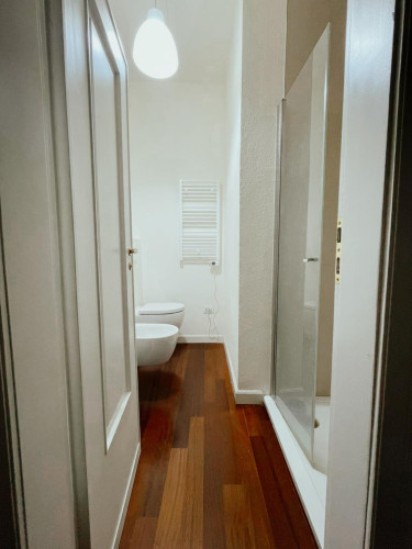 Single bed in twin bedroom in the center of Bologna - Gallery - 9
