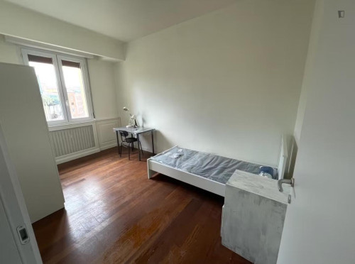 Cozy single bedroom in the city center