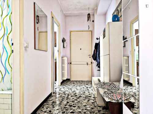 Cozy double bedroom well connected to Politecnico and the city center