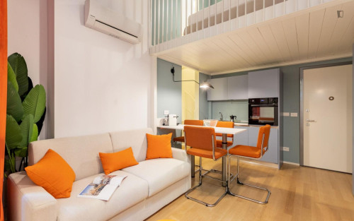 Excellent 1-bedroom apartment in the centre of Milan