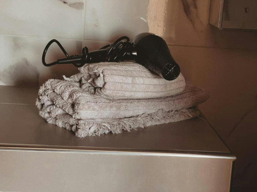 Modern Studio with a balcony close to Goudi Metropolitan Park