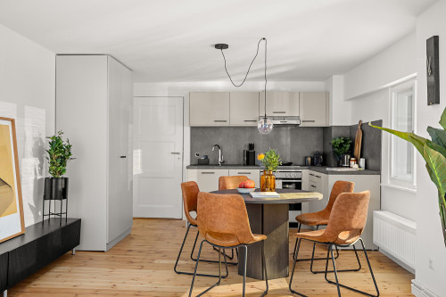 Brand New and Furnished 2-bedroom in the center of Potsdam
