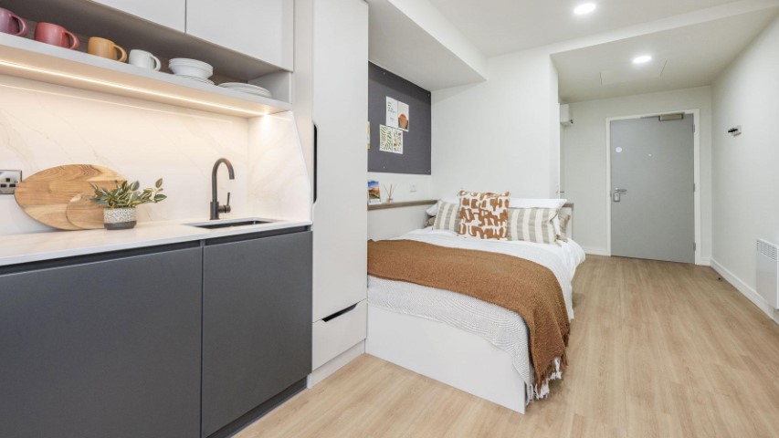  Standard Studio  -  Broadway Studios  - Gallery -  2