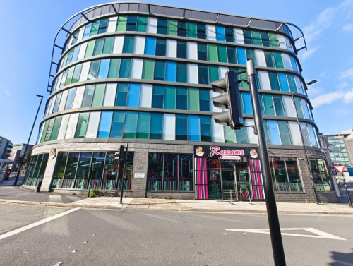 London Court