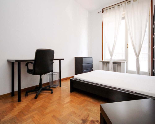 Stanza in Viale Campania