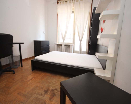 Stanza in Viale Campania