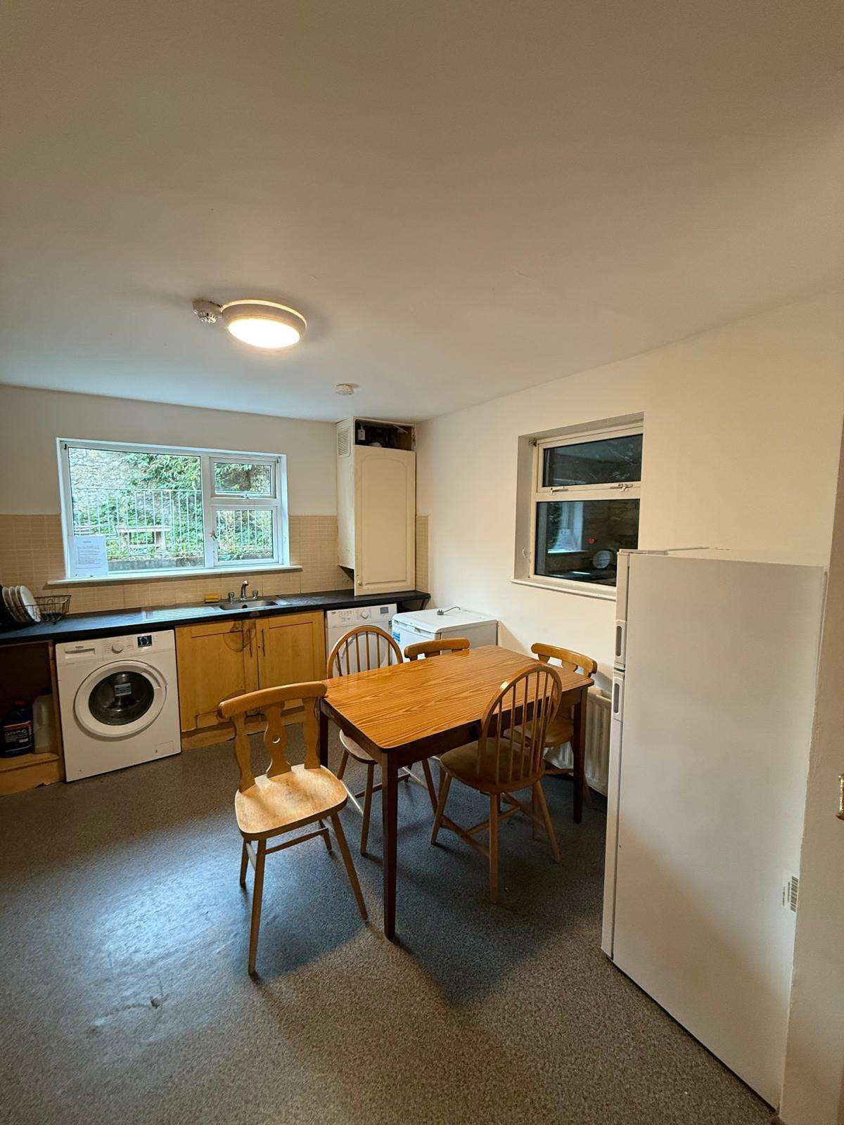 Small Twin Room - 6