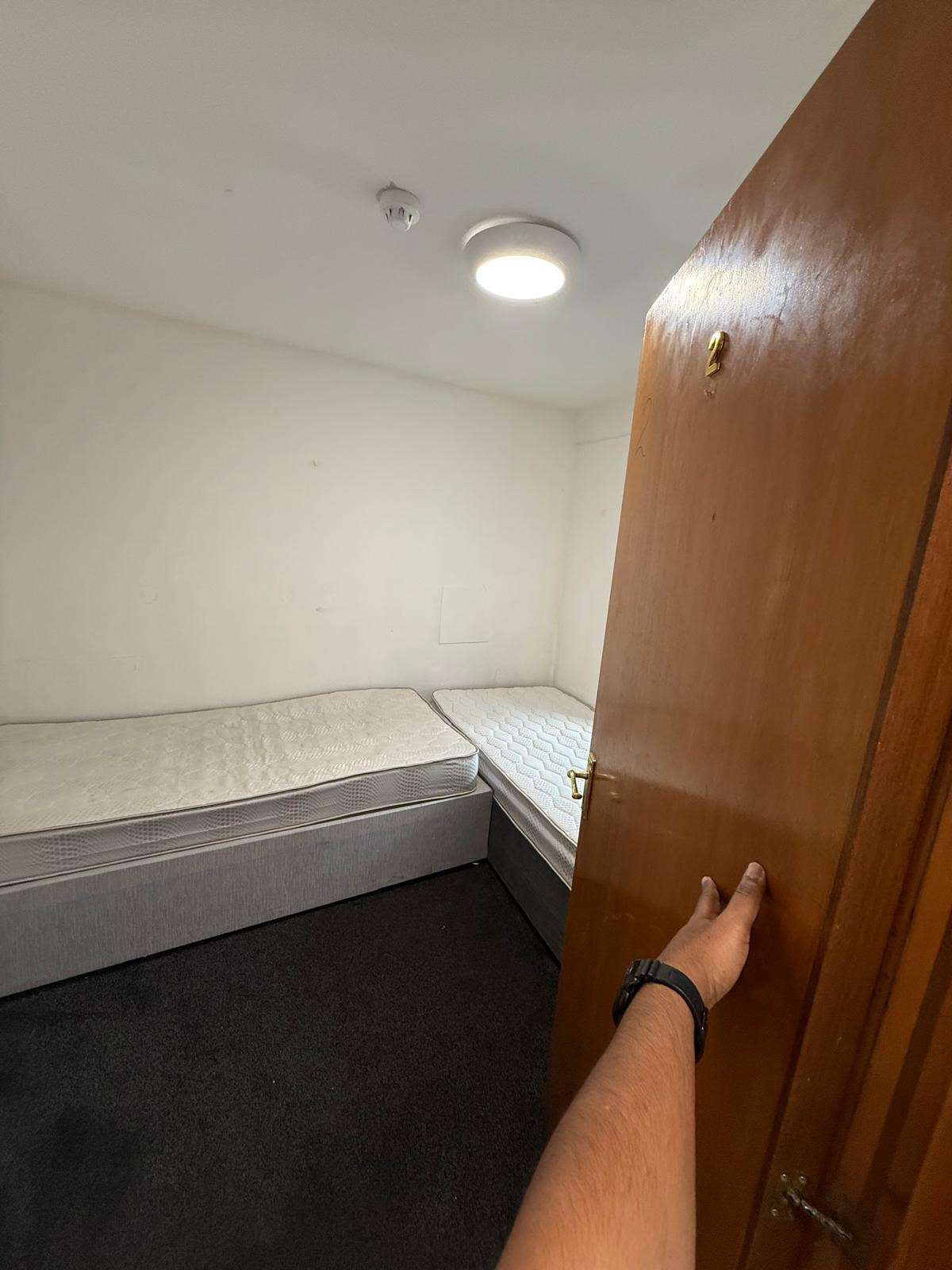 Small Twin Room - 2