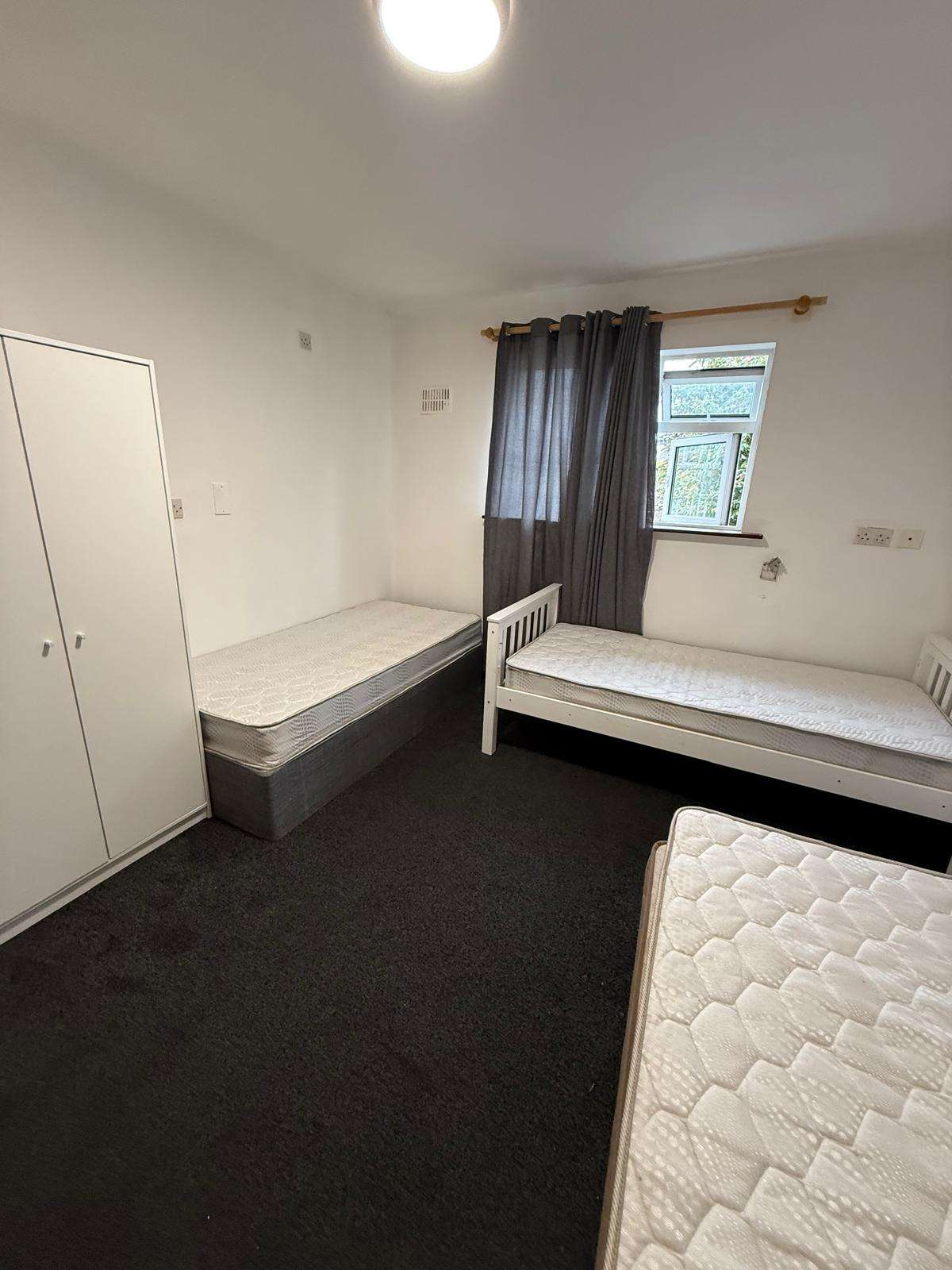 Large Triple Room - 3
