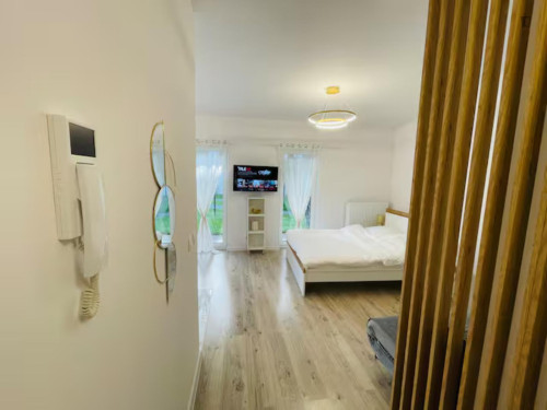 Dashing studio in the Wola Duchacka district - Gallery - 12