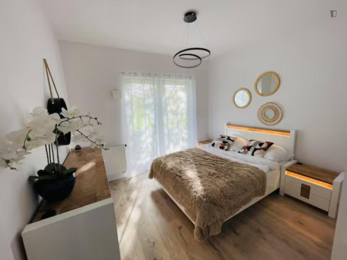 Stupendous 1-bedroom apartment in Wola Duchacka - Gallery - 9