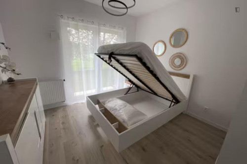 Stupendous 1-bedroom apartment in Wola Duchacka - Gallery - 8