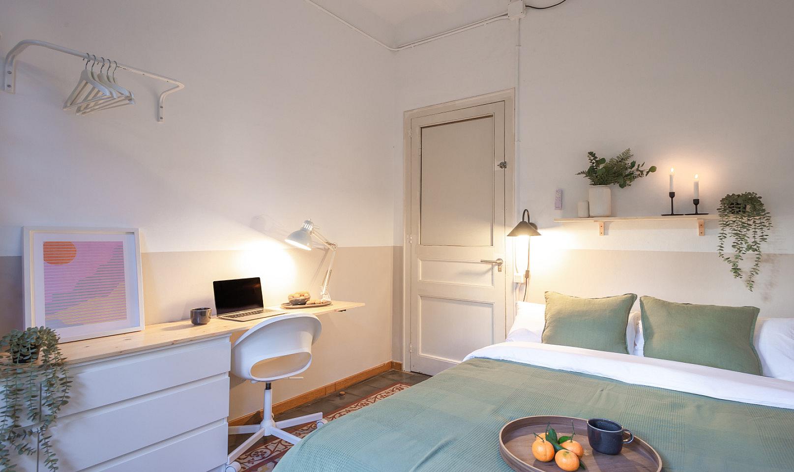  Spacious Double Room With Balcony  -  Modernist Coliving Retreat with Stylish Comfort in Authentic Sant Andreu  - Gallery -  21