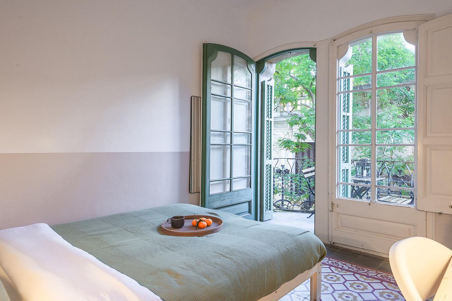  Spacious Double Room With Balcony  -  Modernist Coliving Retreat with Stylish Comfort in Authentic Sant Andreu  - Gallery -  4