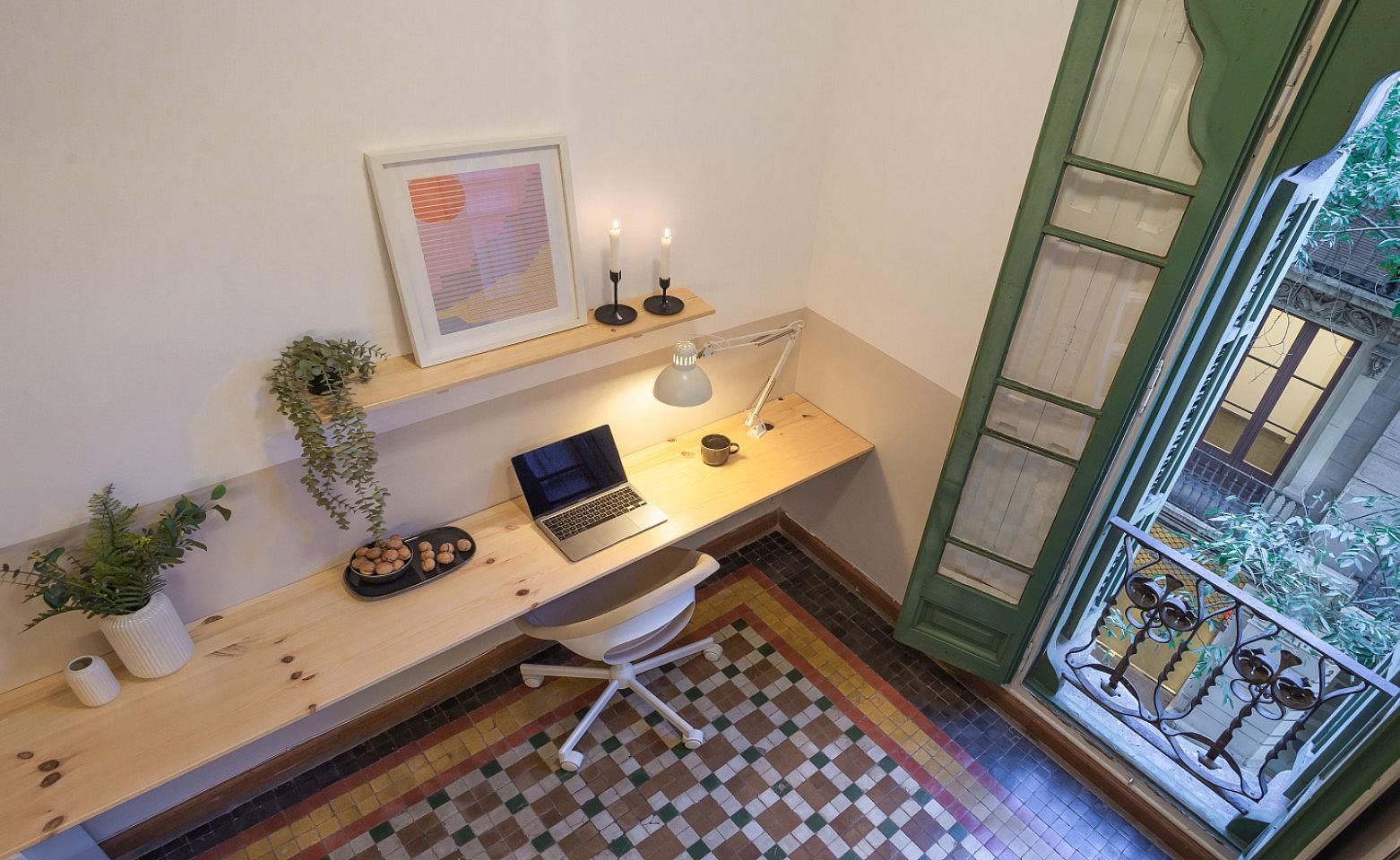  Cozy Double Room  -  Modernist Coliving Retreat with Stylish Comfort in Authentic Sant Andreu  - Gallery -  4