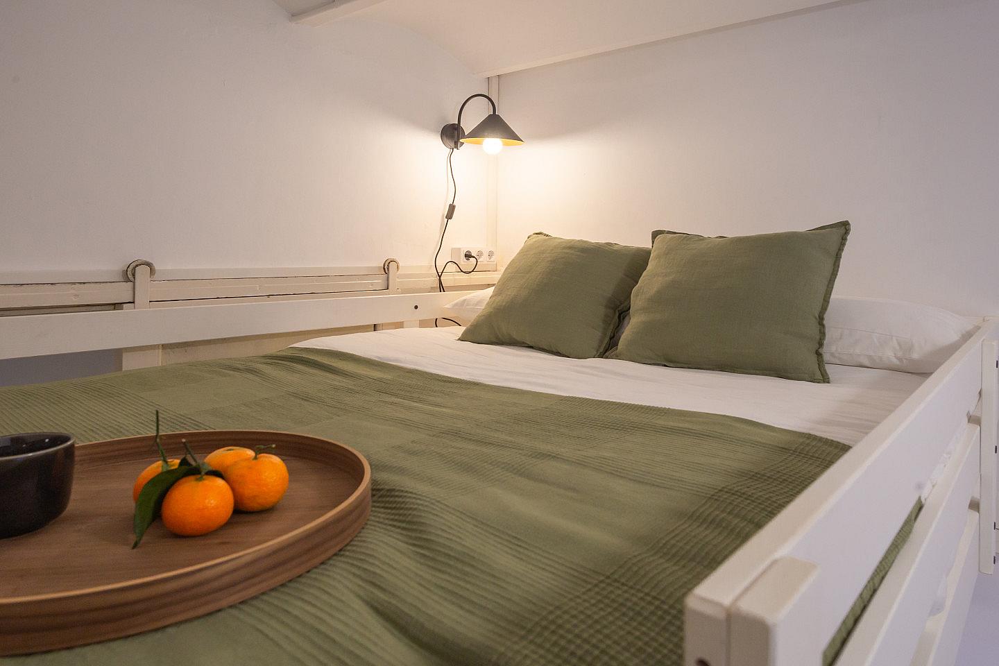  Cozy Double Room  -  Modernist Coliving Retreat with Stylish Comfort in Authentic Sant Andreu  - Gallery -  23