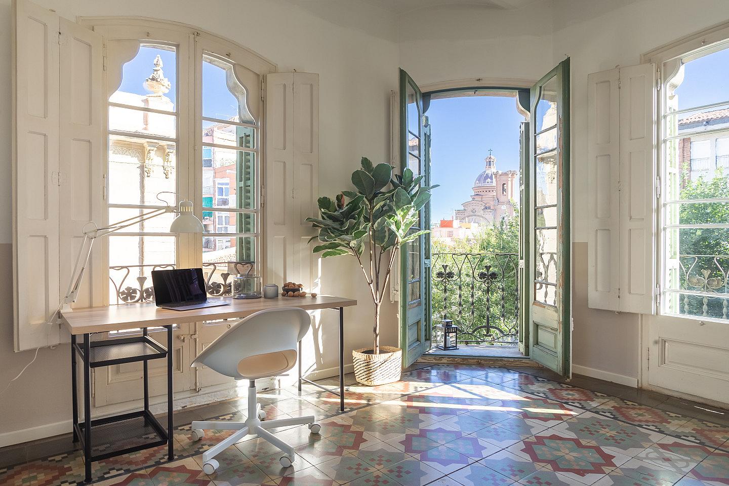  Spacious And Bright Double Room With Balcony  -  Modernist Coliving Retreat with Stylish Comfort in Authentic Sant Andreu  - Gallery -  12