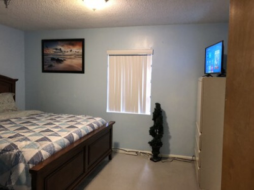 QUEEN BDRM PRIV BATH, 2 QUEEN SUITE