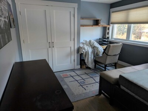 Room for rent 