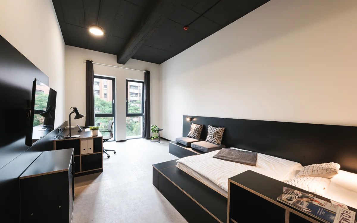 Fully-Furnished Design Apartment, Private Kitchen, Gym, Laundry Room In Düsseldorf Neuss - 13