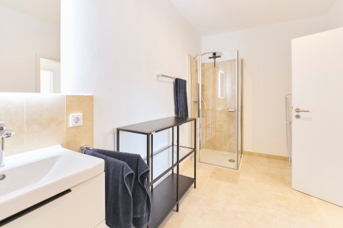 Business Apartments for 2-4 Persons - Gallery - 9