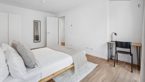 Snug single bedroom in Moabit