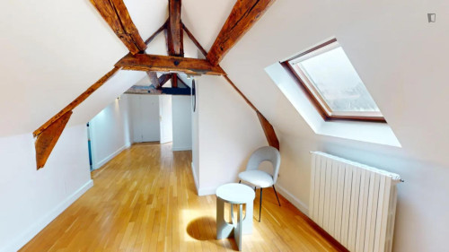 Welcoming double bedroom near Auber station