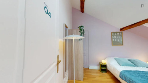 Pleasant double bedroom near Auber station