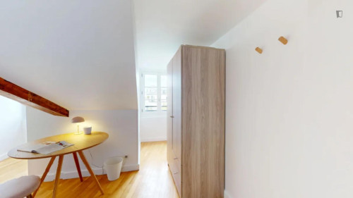 Lovely double bedroom near Auber station