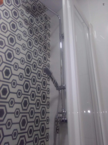 Double bedroom in Coliving - Gallery - 7