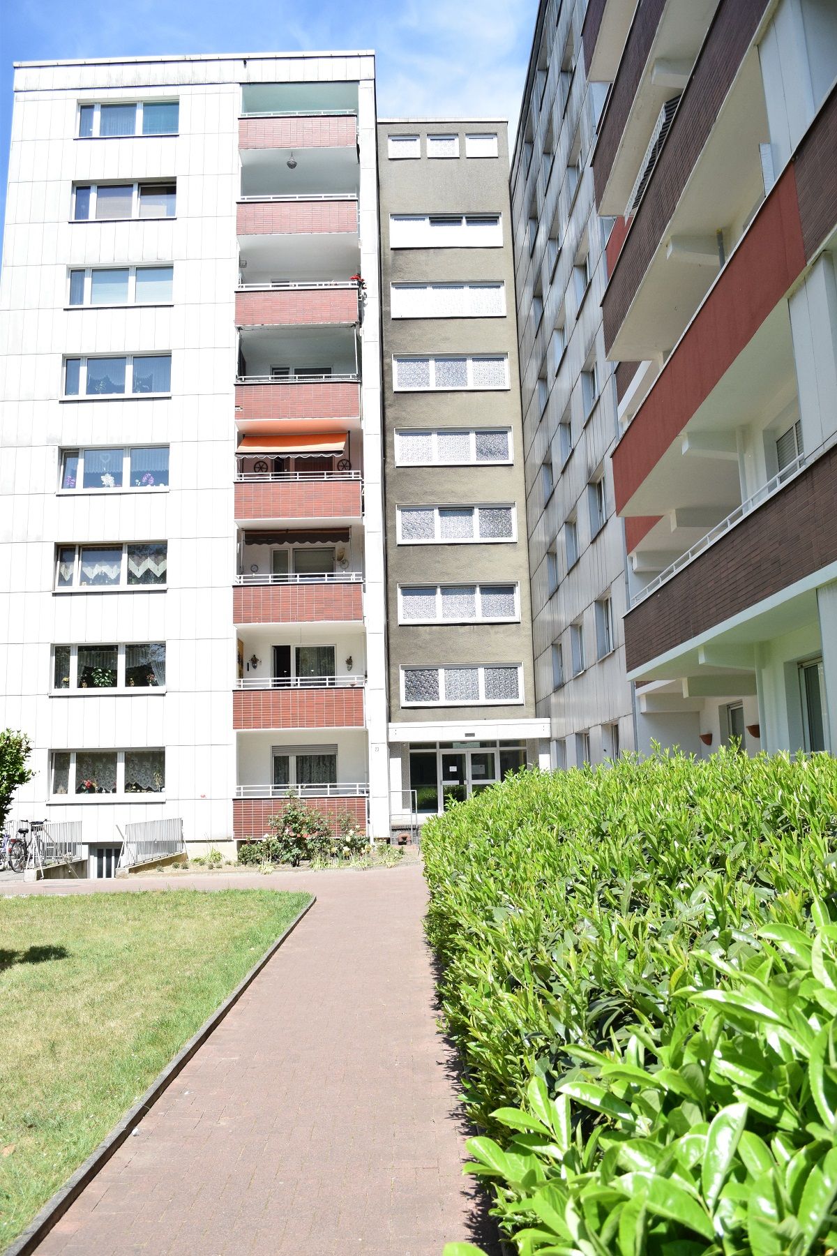 Spacious & Lovely Flat In Duisburg - 16