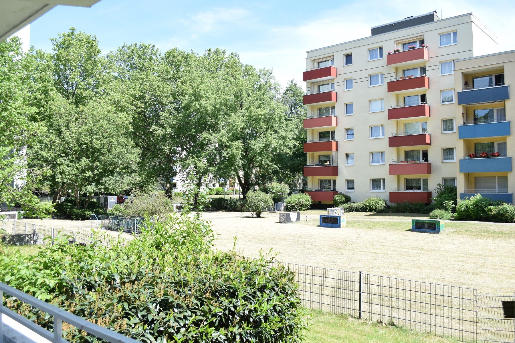 Spacious & Lovely Flat In Duisburg - 19