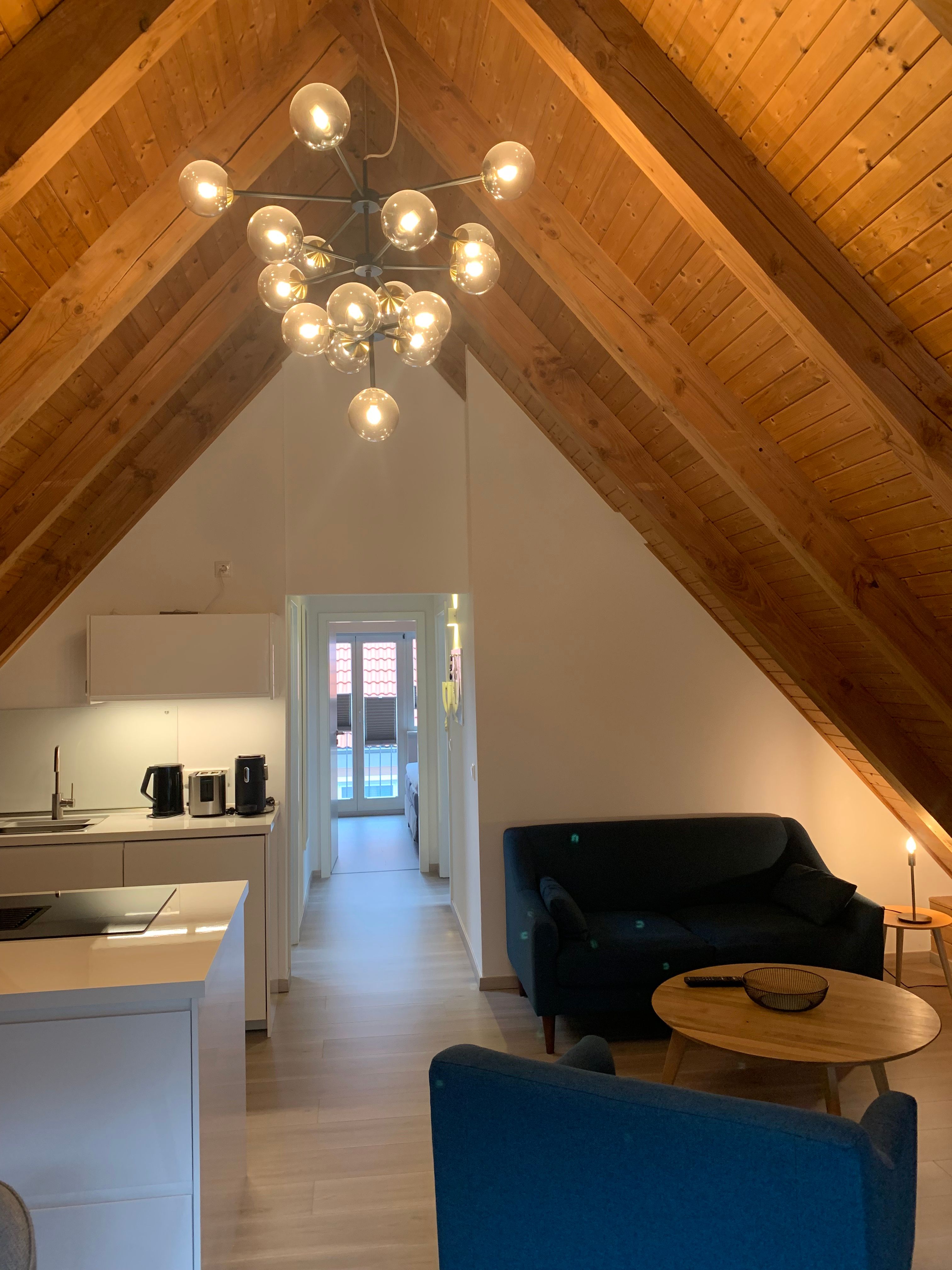 A Feel-Good Apartment - 3