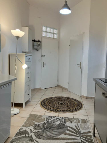 Friendly 2-Room-Aparment, 12 Minutes to Stephansplatz