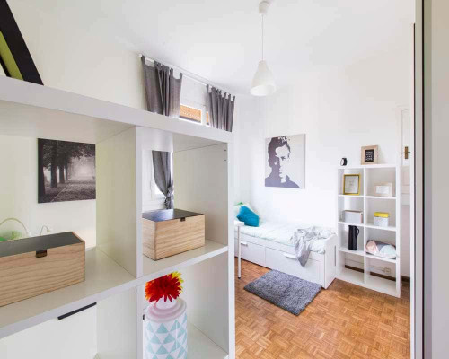 Stanza in Via Leone Tolstoi