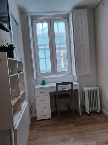 Sophisticated Studio close to Coimbra Train Station