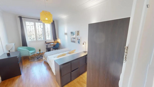 Lovely double bedroom in the 14th Arrondissement