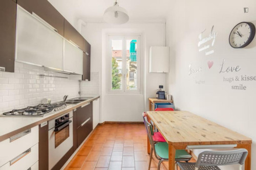 Neat double bedroom near Milano Centrale station