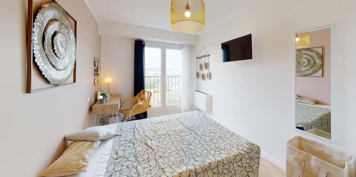 1 Bedroom - 2