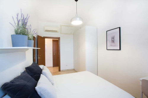 Camera Singola in via Via Federico Engels,