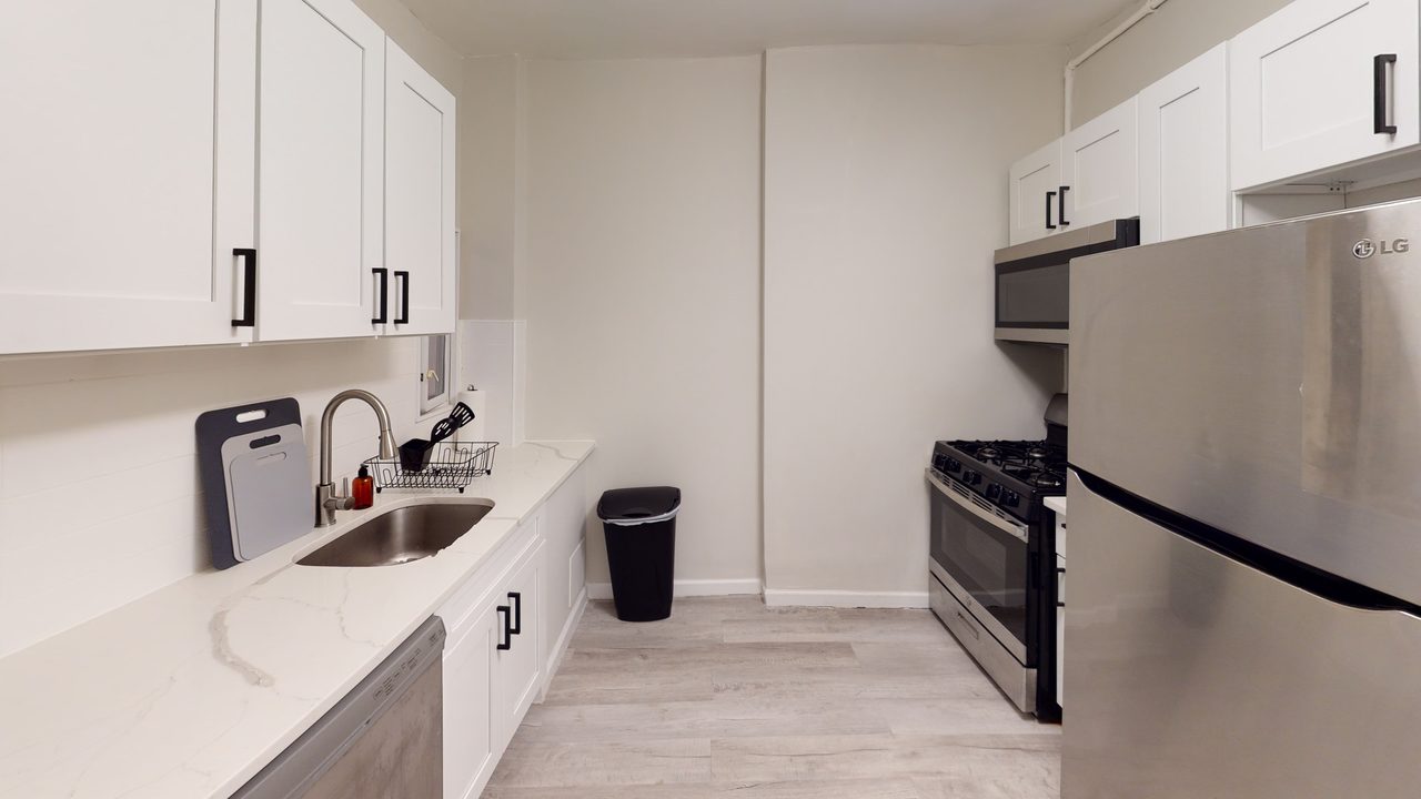  #783: East Harlem - 1 Bedroom (Queen)  -  #783: East Harlem  - Gallery -  14