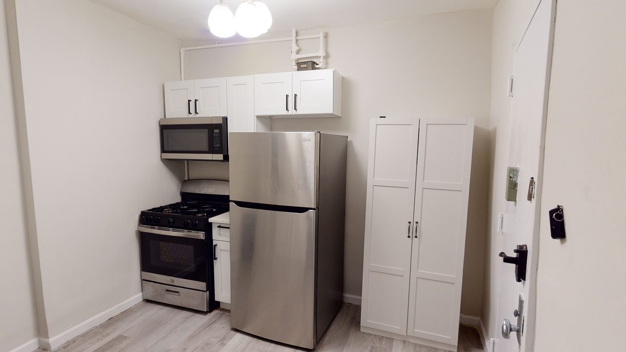  #783: East Harlem - 1 Bedroom (Queen)  -  #783: East Harlem  - Gallery -  17