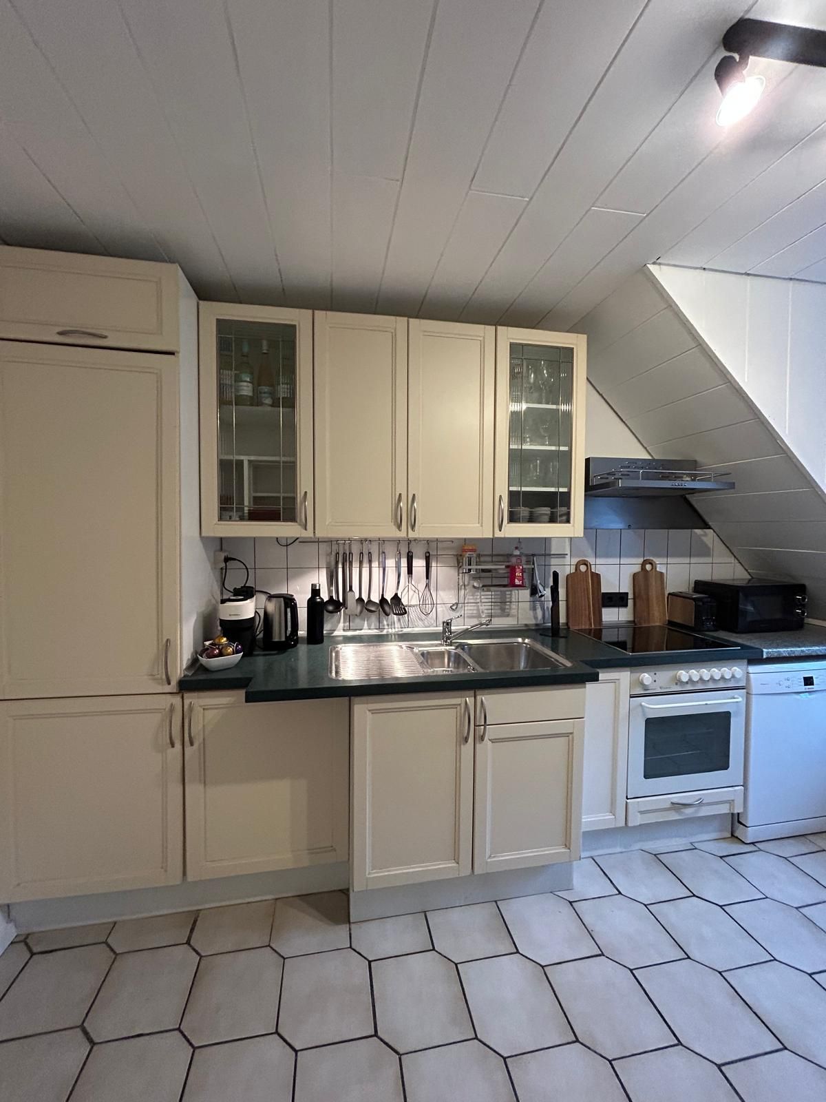  Bright 4-Room Apartment In Central Alzey – With Balcony And Charm  -  Bright 4-Room Apartment in Central Alzey – with Balcony and Charm  - Gallery -  28