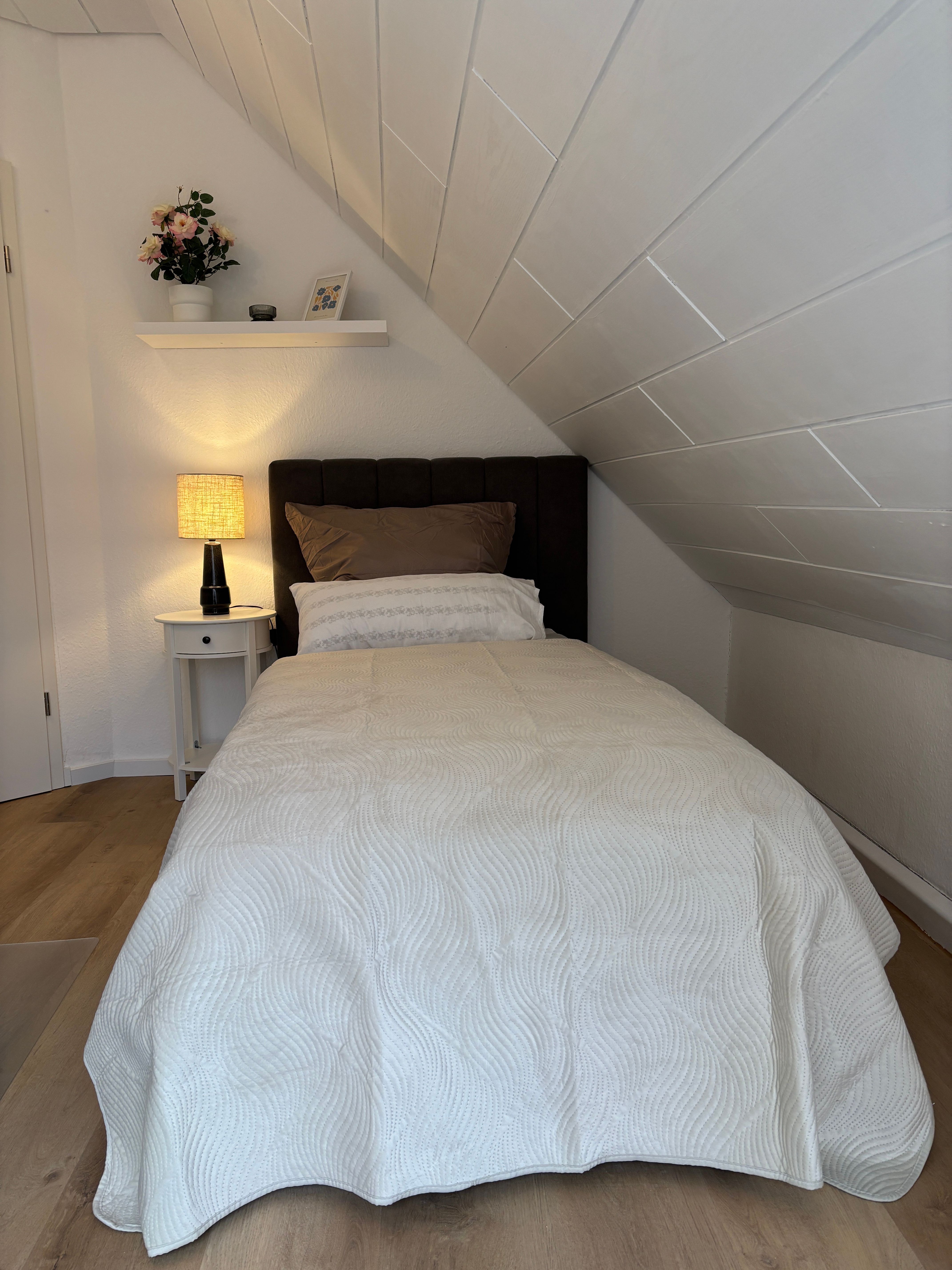  Bright 4-Room Apartment In Central Alzey – With Balcony And Charm  -  Bright 4-Room Apartment in Central Alzey – with Balcony and Charm  - Gallery -  34