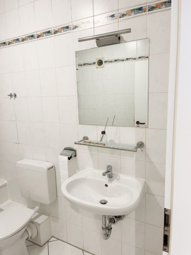 Spacious Apartment for up to 3 pax