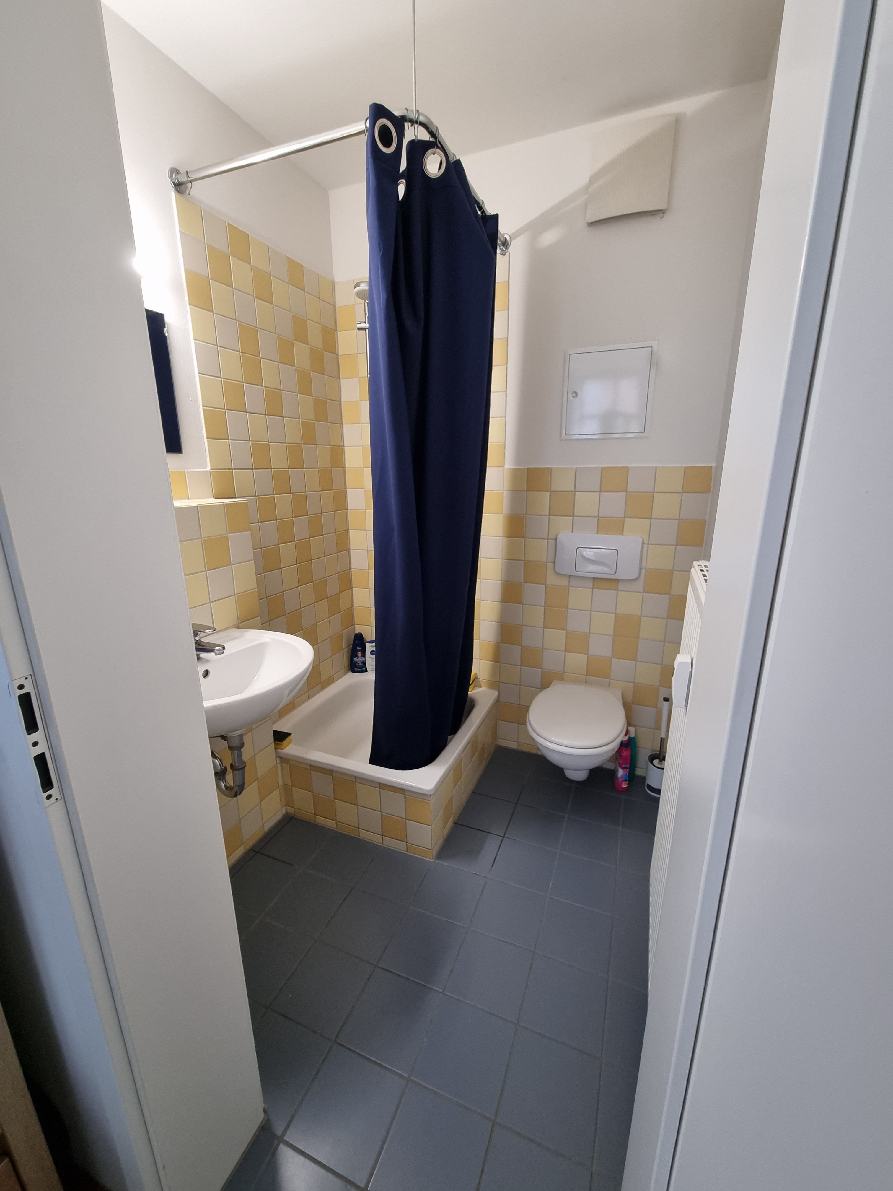  Well Planned Apartment In City Centre  -  Well planned Apartment in city centre  - Gallery -  8