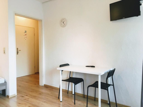 Cozy studio located in Dortmund - Gallery - 6