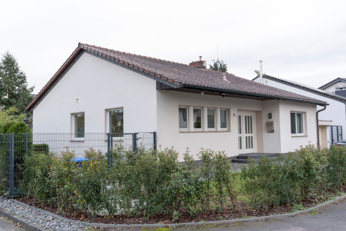 Detached single-family home for exclusive use in a green location near Cologne - maximum privacy