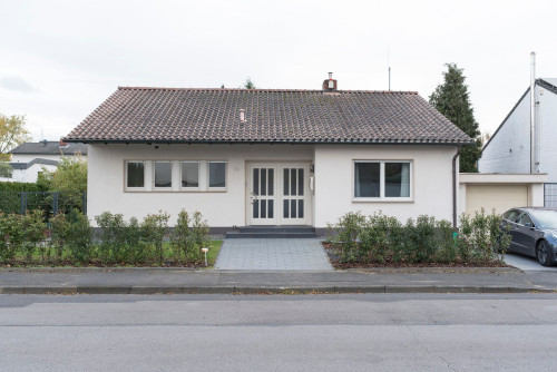 Detached single-family home for exclusive use in a green location near Cologne - maximum privacy  - Gallery -  5