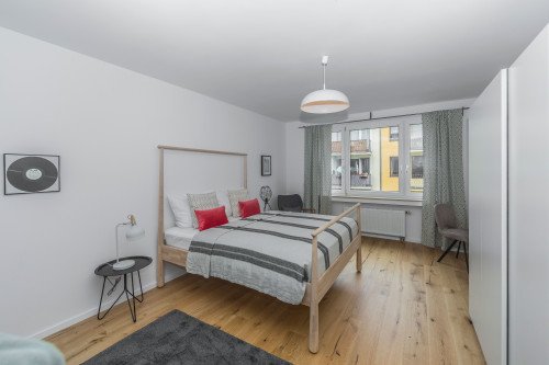 Apartment in the middle of the Media Harbor with a sunny balcony